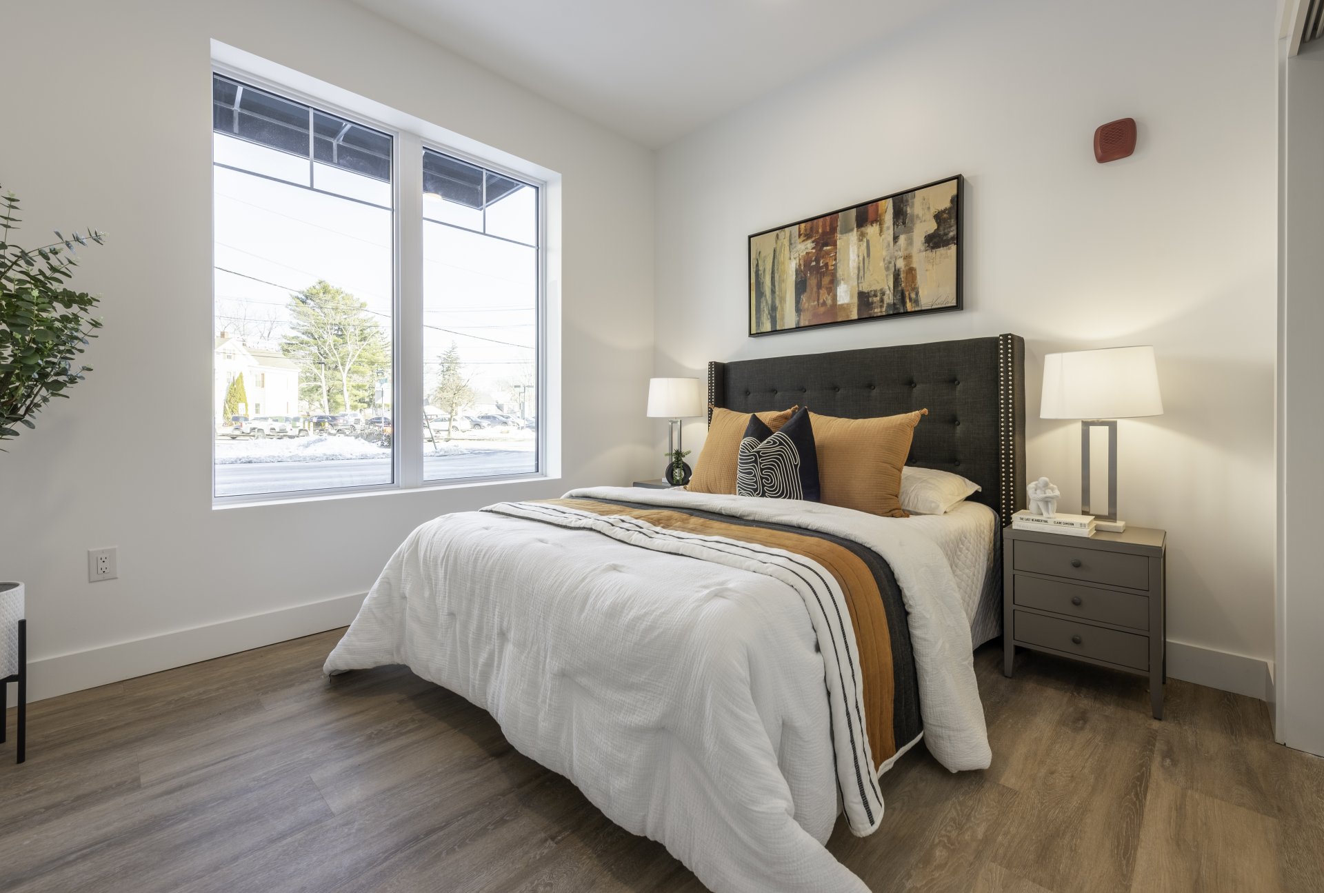 17 128 Maple St 2 Bedroom 14